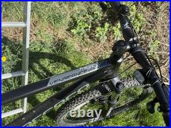 Carrera Vengeance Men's Mountain Bike 27.5 Wheels, Medium Frame