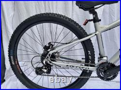 Carrera Vengeance Mountain Bike, 14 Frame (Women's), Brand New, Never Used