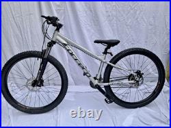 Carrera Vengeance Mountain Bike, 14 Frame (Women's), Brand New, Never Used