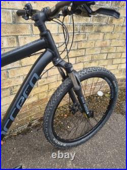 Carrera Vengeance Mountain Bike 27.5 Men's 20 Inch Frame Just Had Service Se Des Carrera Vengeance Mountain Bike 27.5 Men's 20 Inch Frame Just Had Service Se Des