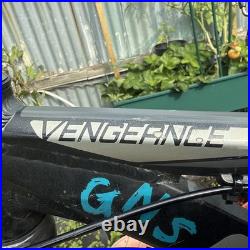 Carrera Vengeance Mountain Bike 27.5 Men's Black Medium 18 Frame