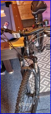 Carrera Vengeance Mountain Bike Frame 27.5 Men's 18inch Hardly Used Black Carrera Vengeance Mountain Bike Frame 27.5 Men's 18inch Hardly Used Black