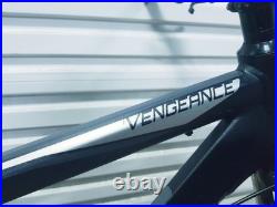 Carrera Vengeance large frame mountain bike