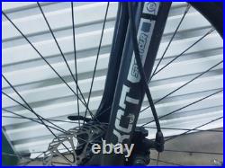 Carrera Vengeance large frame mountain bike