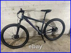 Carrera Vengence 27.5 Hybrid / Mountain bike 14 frame