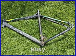 Carrera Vulcan Aluminium MTB Bike Frame Used 26/27.5 Compatible Carrera Vulcan Aluminium MTB Bike Frame Used 26/27.5 Compatible