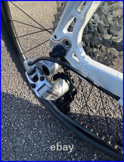 Carrera Vulcan Women's / Youth Hardtail Mountain Bike Frame 16'' 26'' Wheels