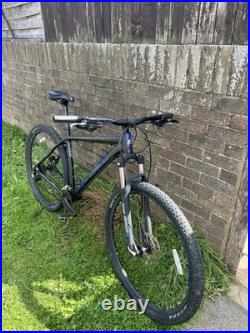 Carrera hellcat mountain bike 20in frame hydraulic disc brakes new back brake