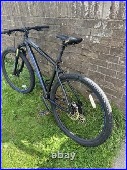 Carrera hellcat mountain bike 20in frame hydraulic disc brakes new back brake