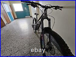 Commencal Clash full suspension mountain bike 27.5 medium frame