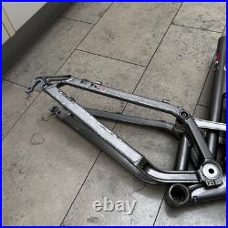 Commencal Meta 5.5 26 Mountain Bike Frame Fox Float RP2 Full Suspension MTB Commencal Meta 5.5 26 Mountain Bike Frame Fox Float RP2 Full Suspension MTB