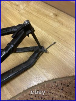 Commencal Meta AM V4 XL enduro/trail full suspension mountain bike frame