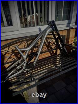 Commencal Supreme V4 Frame Fork Shock
