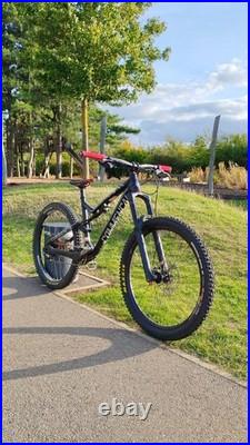 Commencal meta full suspension MTB size medium frame 27.5 inch wheels