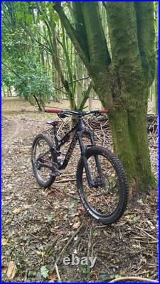 Commencal meta full suspension MTB size medium frame 27.5 inch wheels Commencal meta full suspension MTB size medium frame 27.5 inch wheels