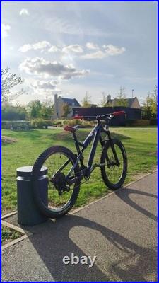 Commencal meta full suspension MTB size medium frame 27.5 inch wheels