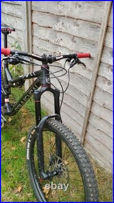 Commencal meta full suspension MTB size medium frame 27.5 inch wheels Commencal meta full suspension MTB size medium frame 27.5 inch wheels