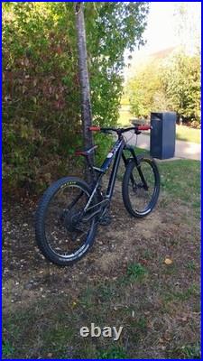 Commencal meta full suspension MTB size medium frame 27.5 inch wheels