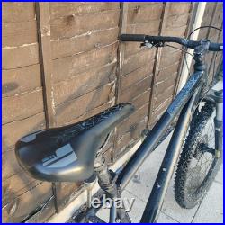 Correra Vengeance Mountain Bike 27.5 (Frame -Medium)