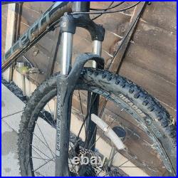 Correra Vengeance Mountain Bike 27.5 (Frame -Medium)