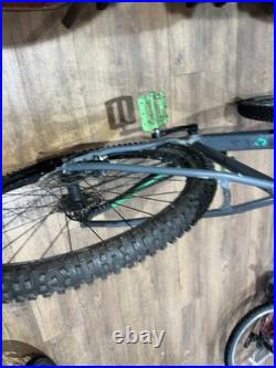 Cube 29 Inch Analog Zombie Green In Good Condition All Works Cash Only L Frame