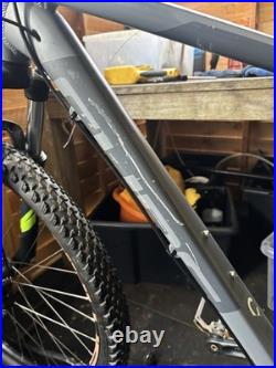 Cube Aim 18 Inch Frame 27.5 Inch Wheels FULLY SERVICED