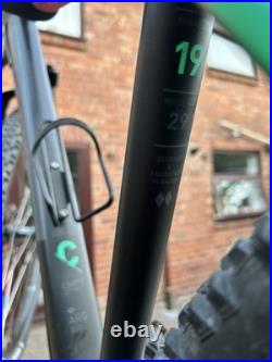 Cube Aim Pro 29 Mountain Bike 19 Frame Hydraulic Brake Black/Green V. Good