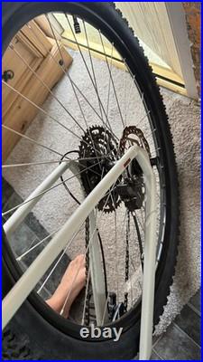 Cube Aim Pro 29 Mountain Bike 26 Frame Hydraulic Brake beige- 3 months old