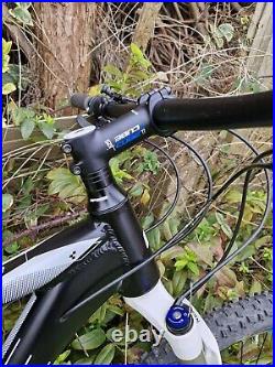 Cube LTD pro 29er Cube Hardtail Mountain Bike. 29 Wheels. Size 19 Frame