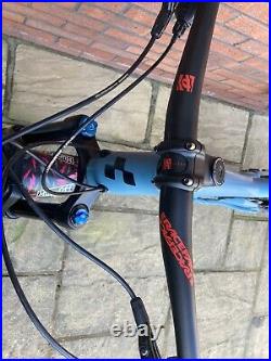 Cube Stereo 140 HPC Race Carbon Frame 20 Large Mountain Bike in blue/red