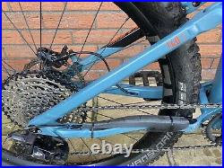 Cube Stereo 140 HPC Race Carbon Frame 20 Large Mountain Bike in blue/red