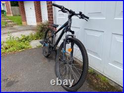 Decathlon Rockrider ST100 Mountain Bike 26-inch XS Frame