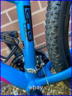 Diamondback overdrive mountain bike 26 wheel, 21 speed, 16 frame, disc brakes