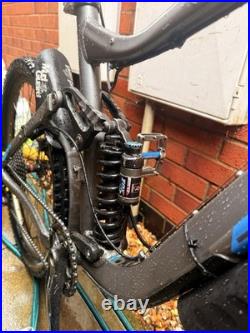 Downhill Giant Reign Very Rare 27 Inch Medium/ Large Frame Project Bike
