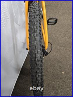 Ex Display Calibre Rake Mountain Bike With Accessories 20inch Frame