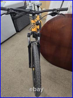 Ex Display Calibre Rake Mountain Bike With Accessories 20inch Frame