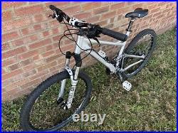 GIANT TRANCE 3 DUAL / FULL Suspension 27.5 DOWNHILL Mountain Bike MEDIUM FRAME