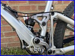 GIANT TRANCE 3 DUAL / FULL Suspension 27.5 DOWNHILL Mountain Bike MEDIUM FRAME