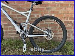 GIANT TRANCE 3 DUAL / FULL Suspension 27.5 DOWNHILL Mountain Bike MEDIUM FRAME