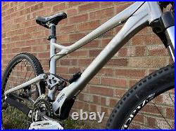 GIANT TRANCE 3 DUAL / FULL Suspension 27.5 DOWNHILL Mountain Bike MEDIUM FRAME