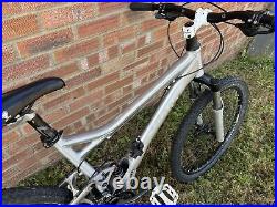 GIANT TRANCE 3 DUAL / FULL Suspension 27.5 DOWNHILL Mountain Bike MEDIUM FRAME