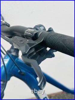 GT Avalanche Sport Mountain Bike 27.5 Wheels Disc Brakes Blue M/L Frame