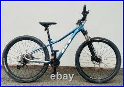 GT Avalanche Sport Mountain Bike 27.5 Wheels Disc Brakes Blue M/L Frame