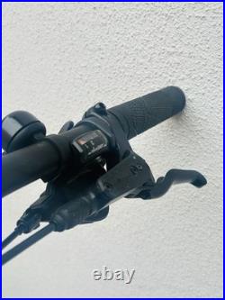 GT Avalanche Sport Mountain Bike 27.5 Wheels Disc Brakes Blue M/L Frame