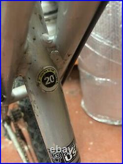 GT aggressor XC3 Mountain Bike 20inch frame Silver/Blue