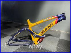 Giant Atx 1000 Pro Series Vintage Dh Fr Frame Full Suspension Rock Shox Deluxe