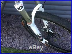 Giant Frame Full Carbon Custom Built Mountain Bike. Full XTR, XT. Rockshock Sid