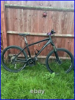 Giant Revel 3 26 Medium Frame Fully Working