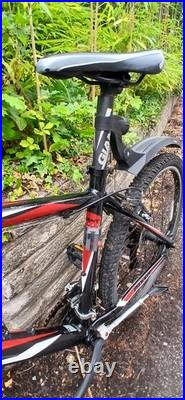 Giant Revel 6000 Aluxx Mountain Bike 26 Inch Medium Frame Unisex Black/red