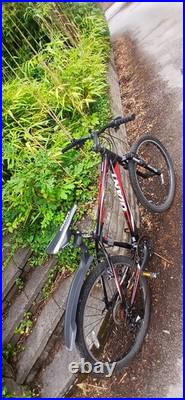 Giant Revel 6000 Aluxx Mountain Bike 26 Inch Medium Frame Unisex Black/red Giant Revel 6000 Aluxx Mountain Bike 26 Inch Medium Frame Unisex Black/red
